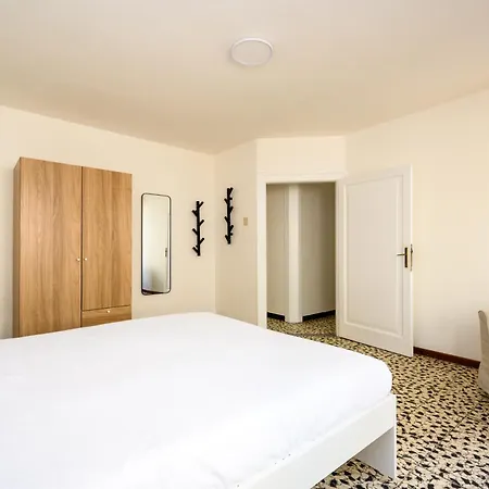 Palazzina Pistor 2nd Floor By Sarlux